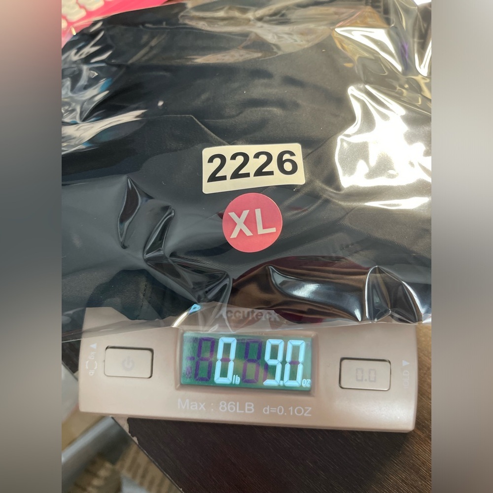 Black strapless Twist front one piece bathing suit. Size xl #2226 - Picture 11 of 11